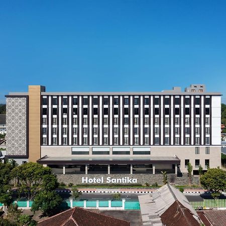 Hotel Santika Blitar Exterior photo